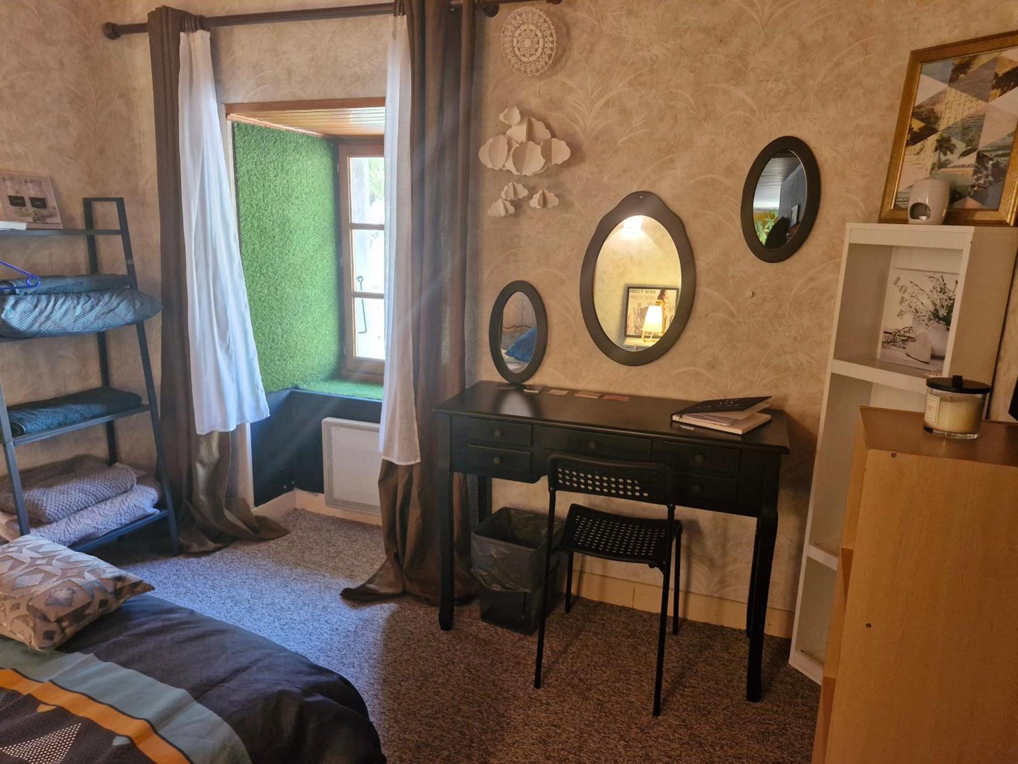 La Maison Des Lucioles Saint-Julien-Boutieres Kamer foto